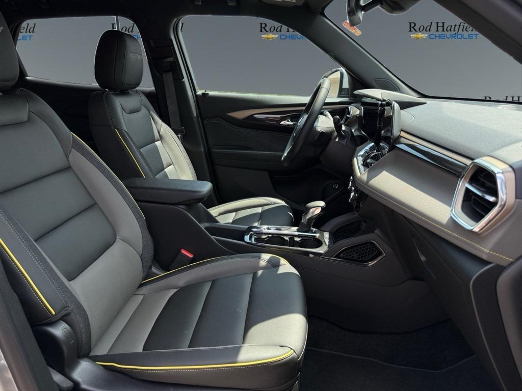 used 2025 Chevrolet TrailBlazer car, priced at $28,900
