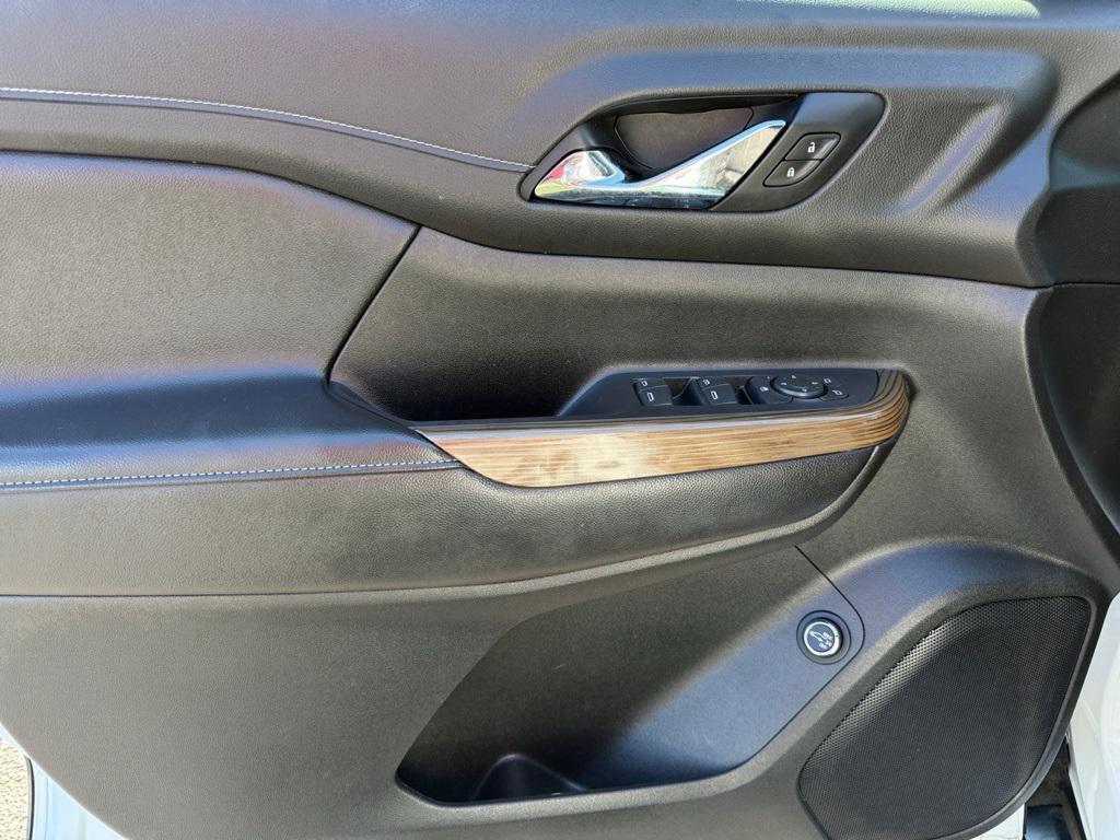 used 2019 GMC Acadia car, priced at $17,433