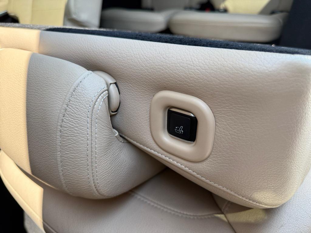 used 2017 Mercedes-Benz GLS 550 car, priced at $21,988