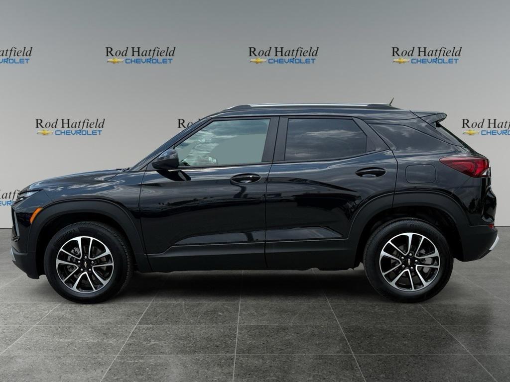 used 2024 Chevrolet TrailBlazer car, priced at $27,405