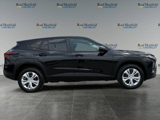 used 2024 Chevrolet Trax car, priced at $20,866