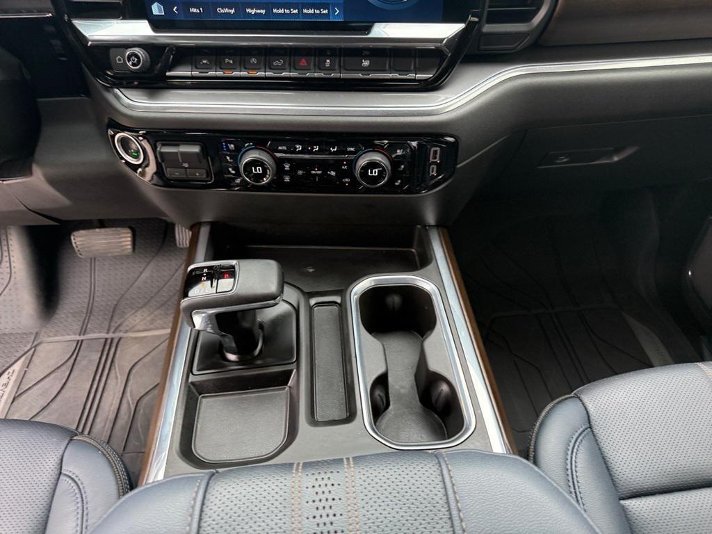 used 2024 Chevrolet Silverado 1500 car, priced at $59,132