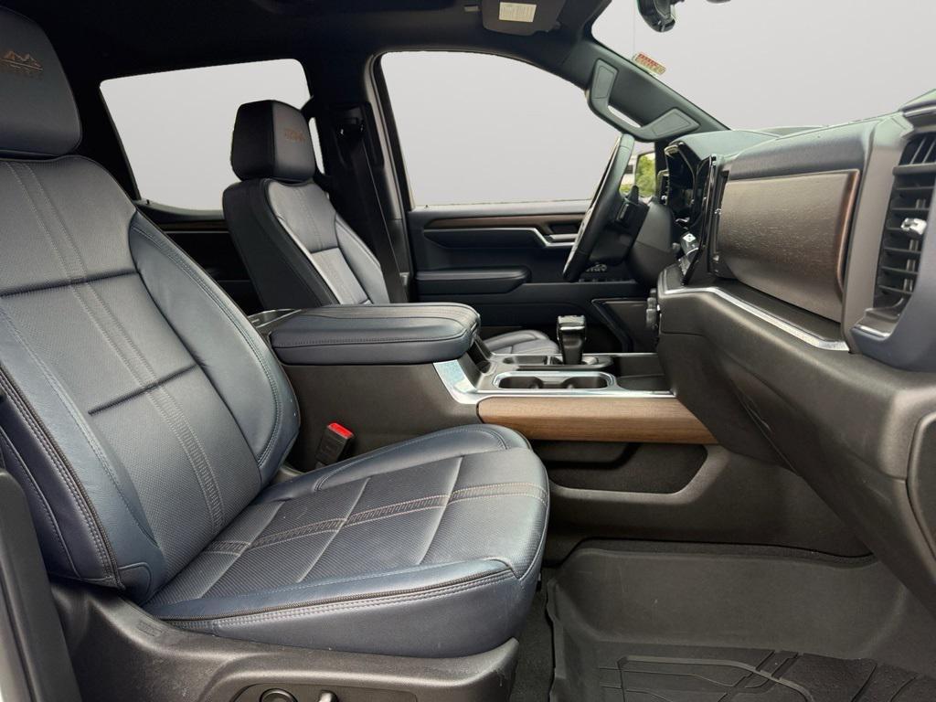 used 2024 Chevrolet Silverado 1500 car, priced at $59,132
