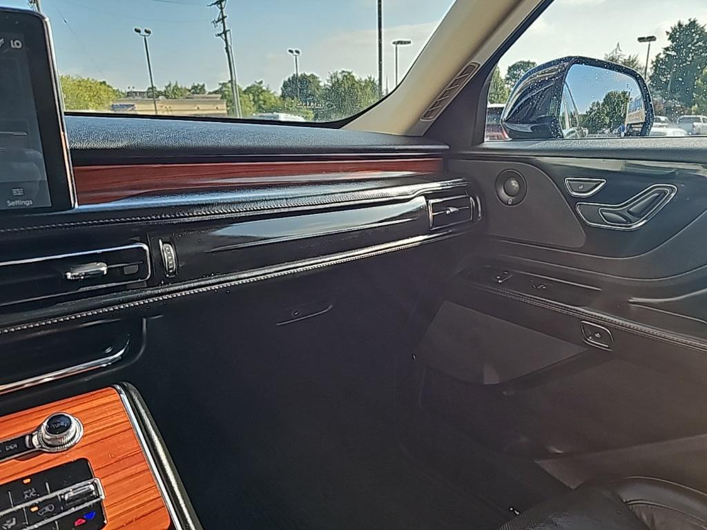 used 2022 Lincoln Aviator car, priced at $40,998