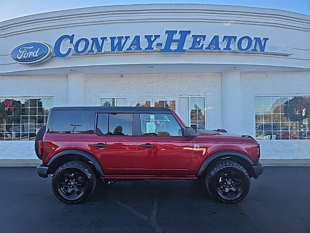 new 2025 Ford Bronco car, priced at $44,770