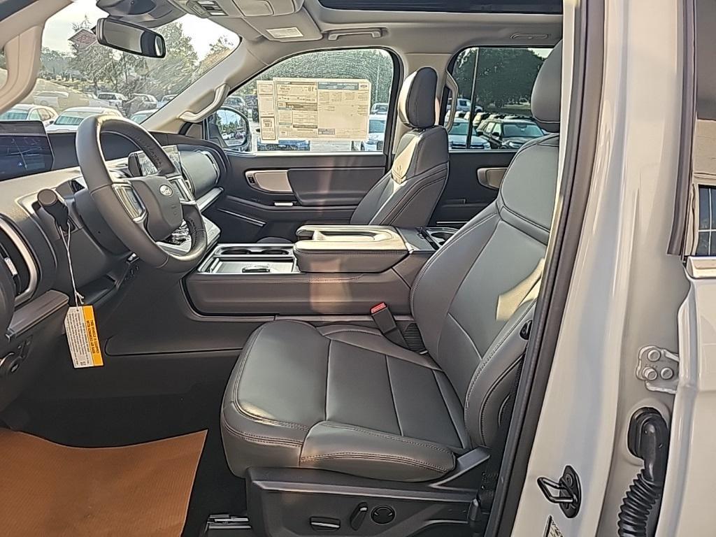 new 2025 Ford Expedition Max car, priced at $69,642