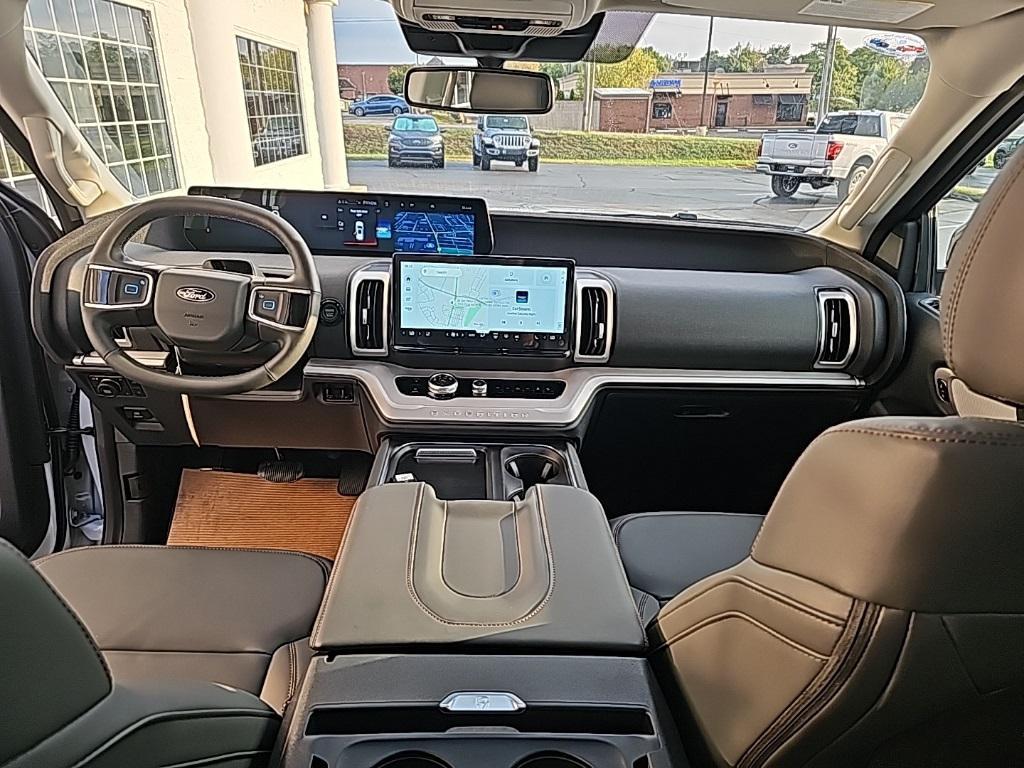 new 2025 Ford Expedition Max car, priced at $69,642
