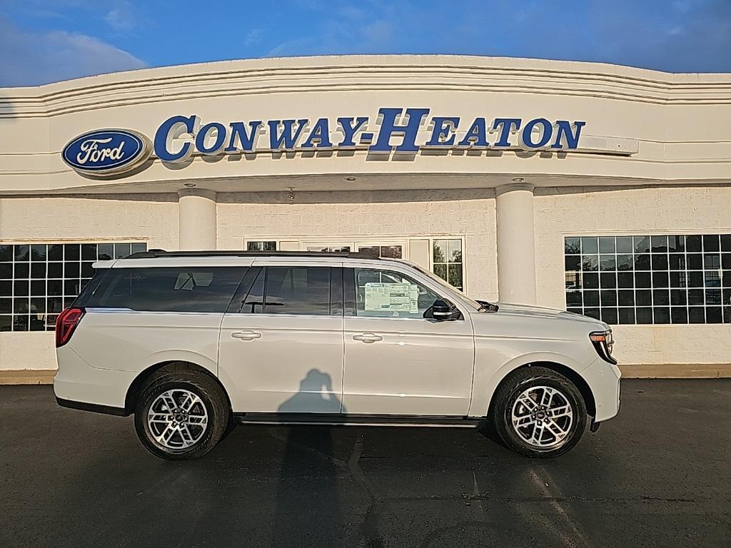 new 2025 Ford Expedition Max car, priced at $69,642