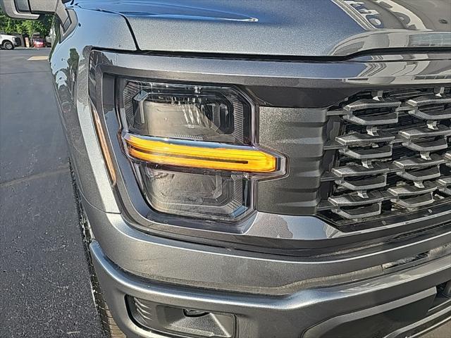 new 2025 Ford F-150 car, priced at $45,554