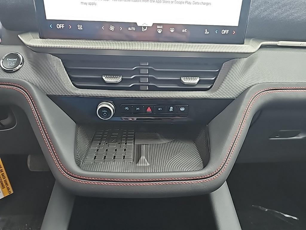 new 2025 Ford Explorer car, priced at $47,158