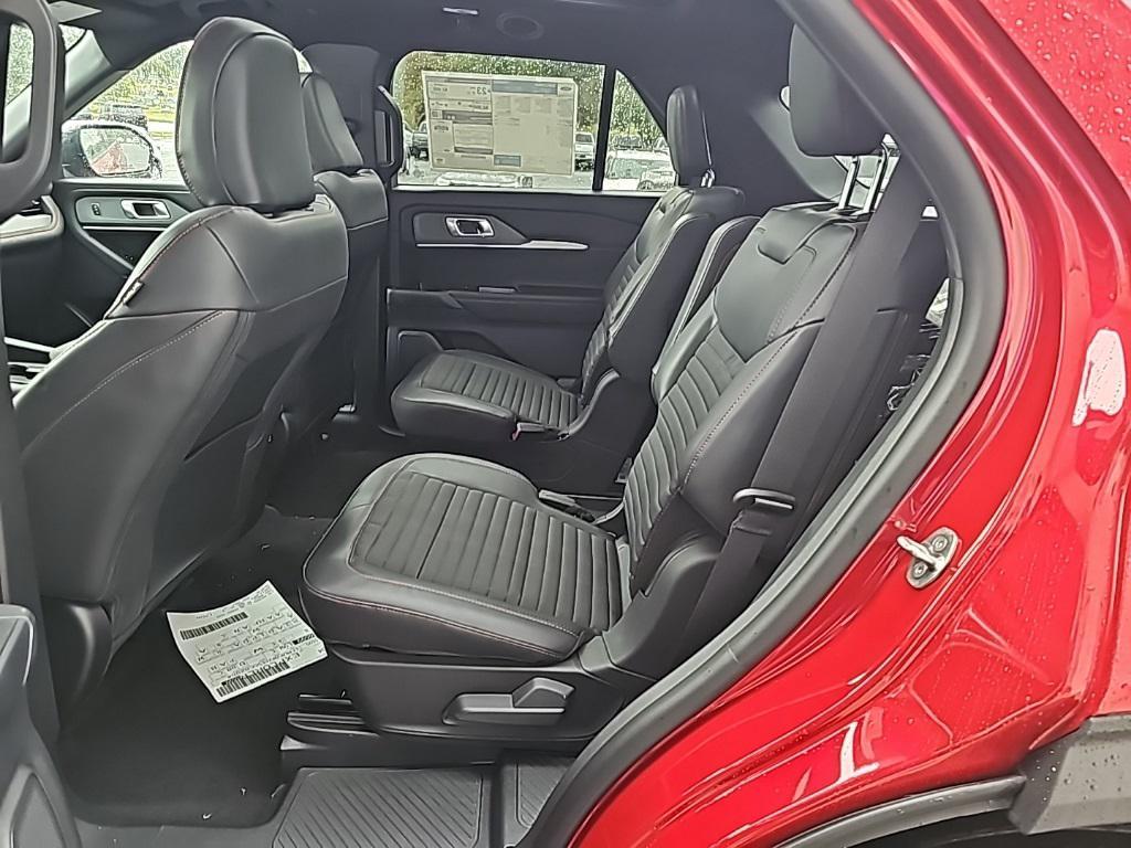 new 2025 Ford Explorer car, priced at $47,158