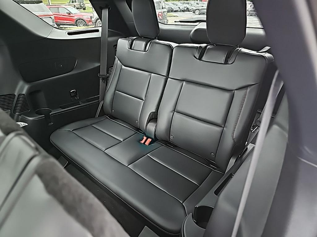 new 2025 Ford Explorer car, priced at $47,158