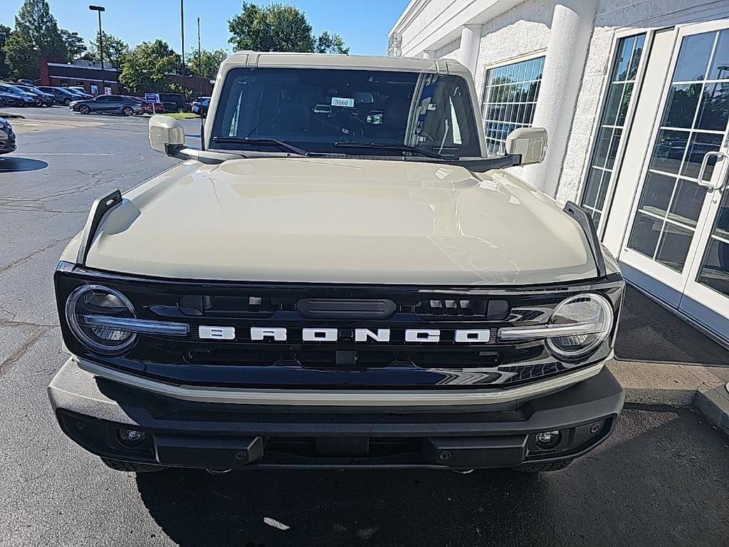 new 2025 Ford Bronco car, priced at $53,043