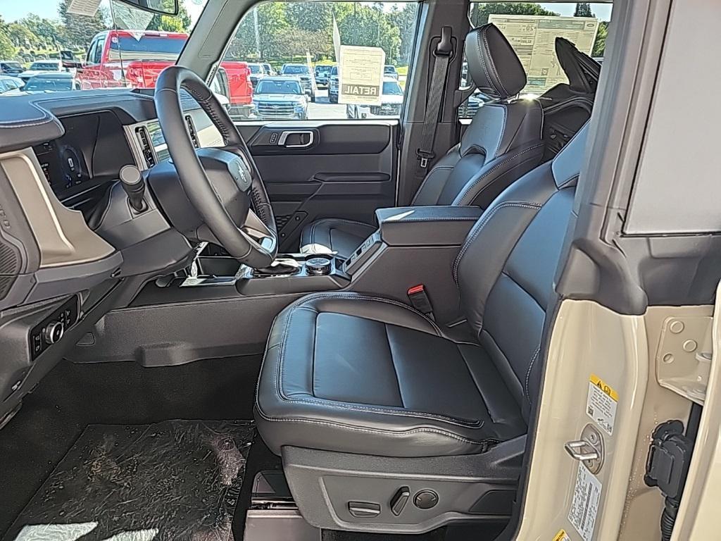 new 2025 Ford Bronco car, priced at $53,043