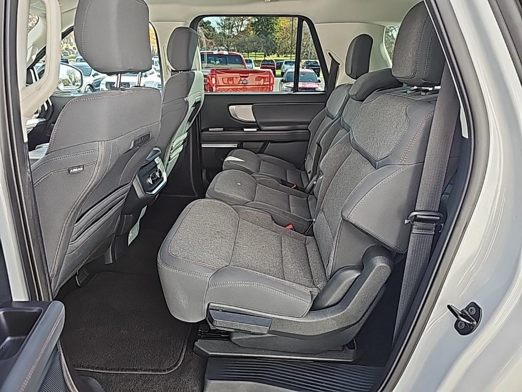 used 2025 Ford Expedition Max car, priced at $62,499