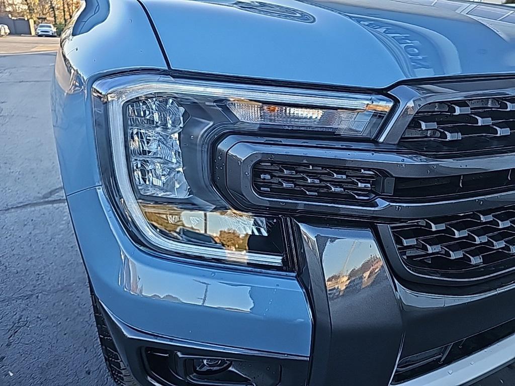 new 2025 Ford Ranger car, priced at $39,986