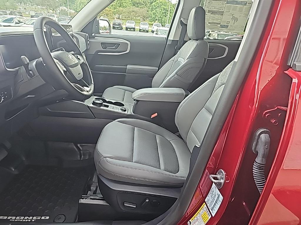 new 2025 Ford Bronco Sport car, priced at $38,720