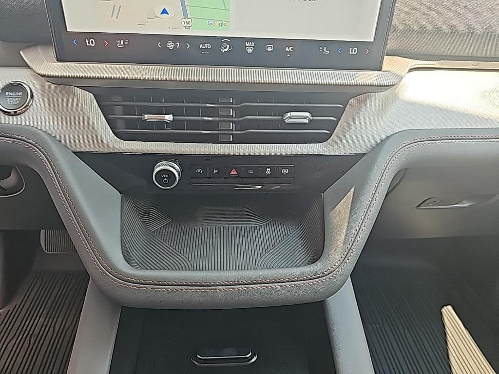 new 2025 Ford Explorer car, priced at $43,531