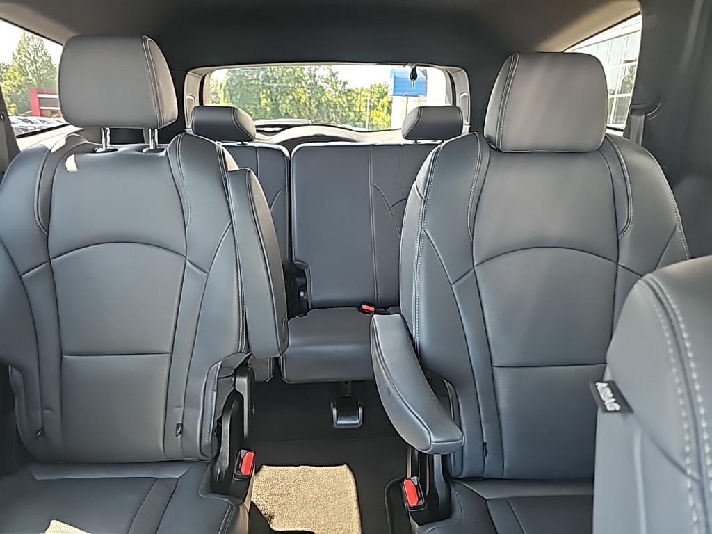 used 2024 Buick Enclave car, priced at $30,158