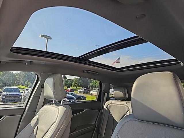 used 2022 Lincoln Nautilus car, priced at $35,998