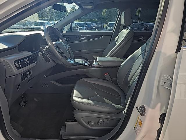 used 2022 Lincoln Nautilus car, priced at $35,998