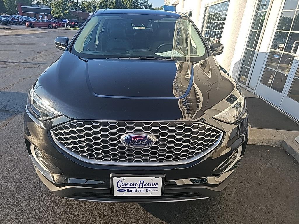 used 2024 Ford Edge car, priced at $26,998