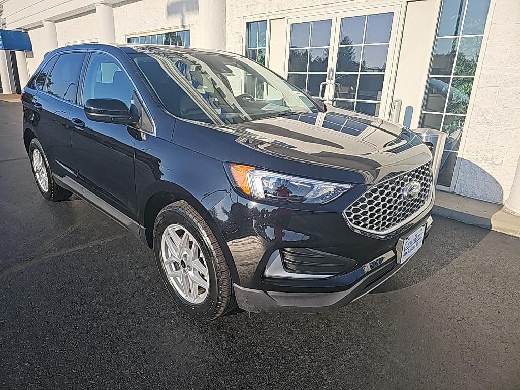 used 2024 Ford Edge car, priced at $26,998