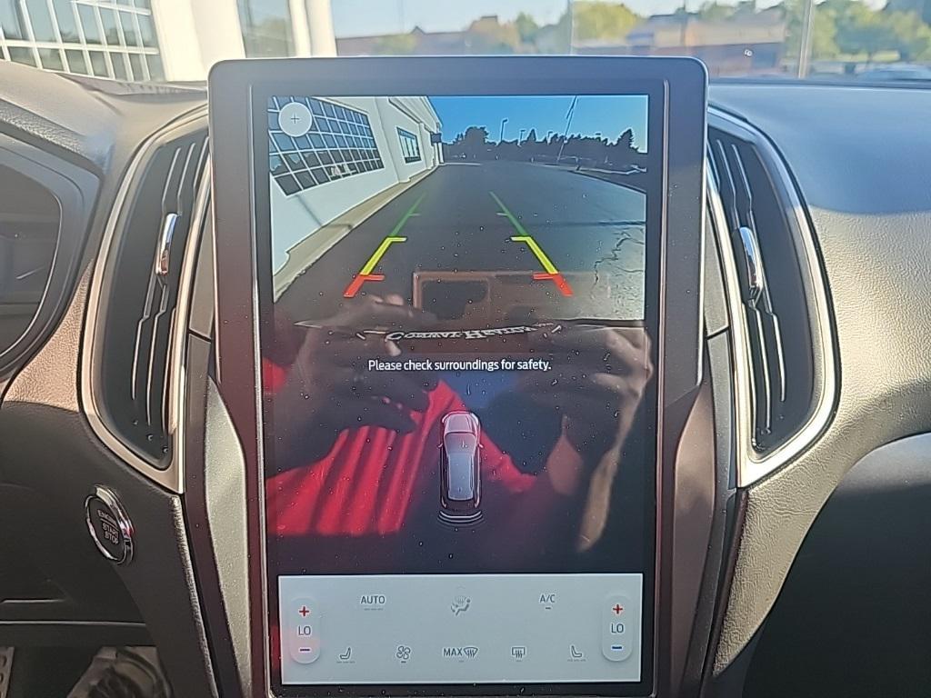 used 2024 Ford Edge car, priced at $26,998