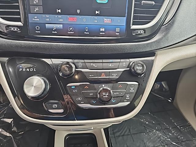 used 2024 Chrysler Pacifica car, priced at $31,998