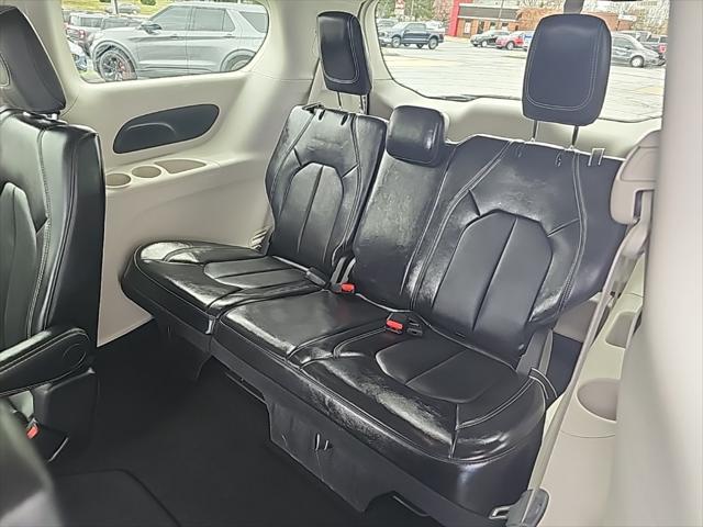 used 2024 Chrysler Pacifica car, priced at $31,998
