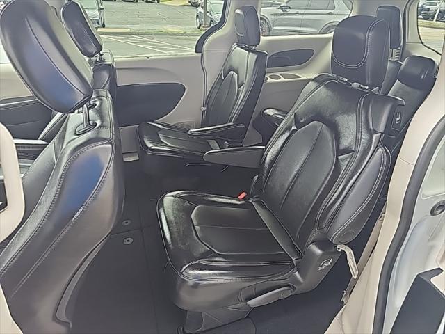 used 2024 Chrysler Pacifica car, priced at $31,998