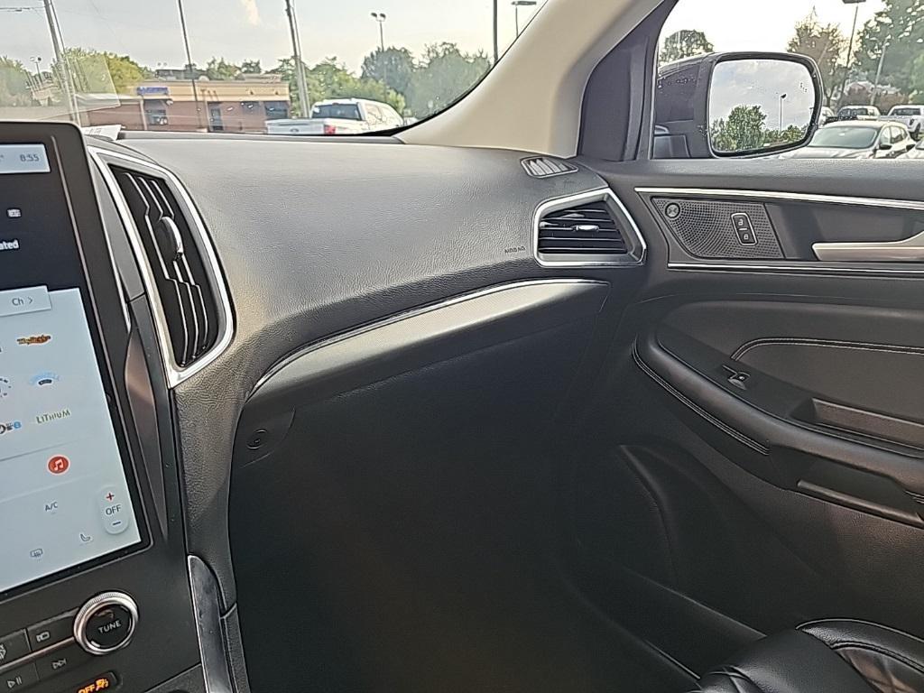 used 2024 Ford Edge car, priced at $28,988