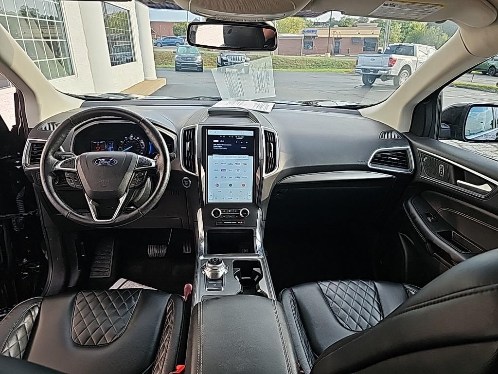used 2024 Ford Edge car, priced at $28,988