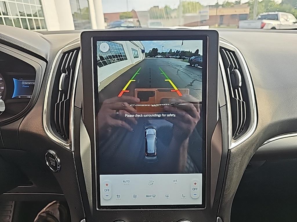 used 2024 Ford Edge car, priced at $28,988