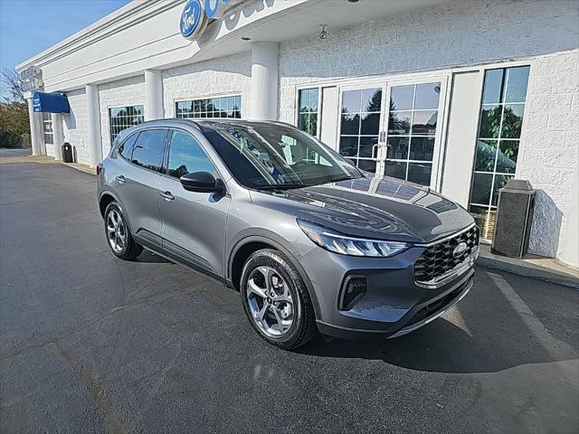 new 2025 Ford Escape car, priced at $28,269