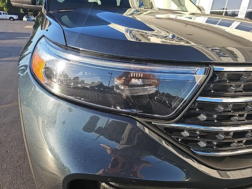 used 2023 Ford Explorer car, priced at $29,998