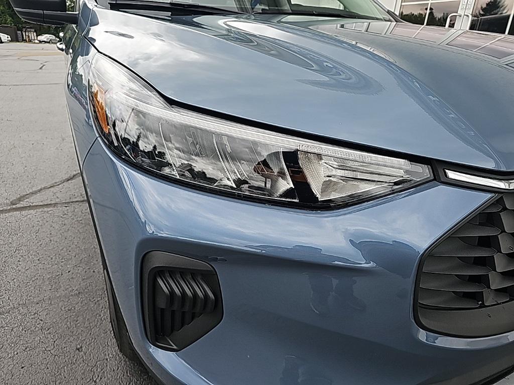 new 2026 Ford Escape car, priced at $30,633