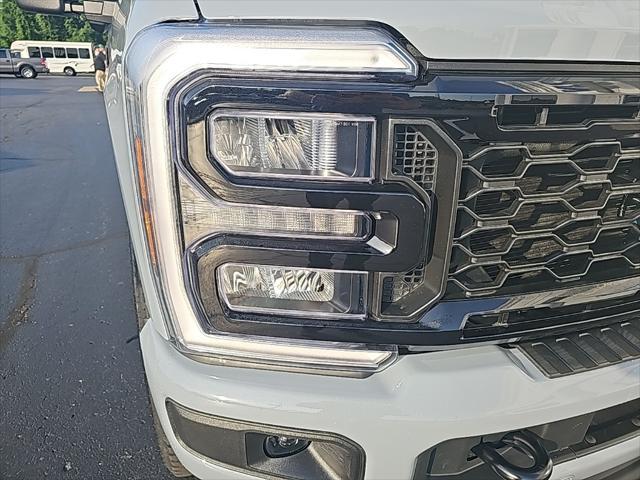 new 2025 Ford F-250 car, priced at $85,416