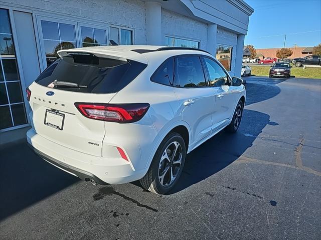 new 2025 Ford Escape car, priced at $39,230