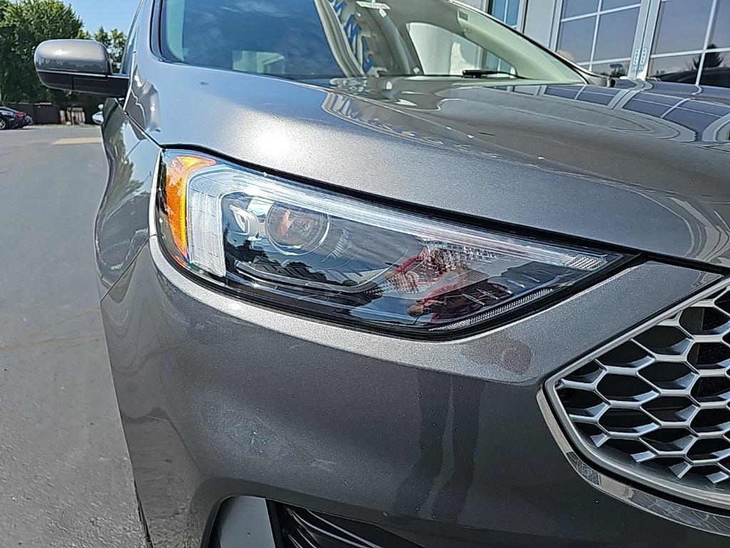 used 2024 Ford Edge car, priced at $24,226