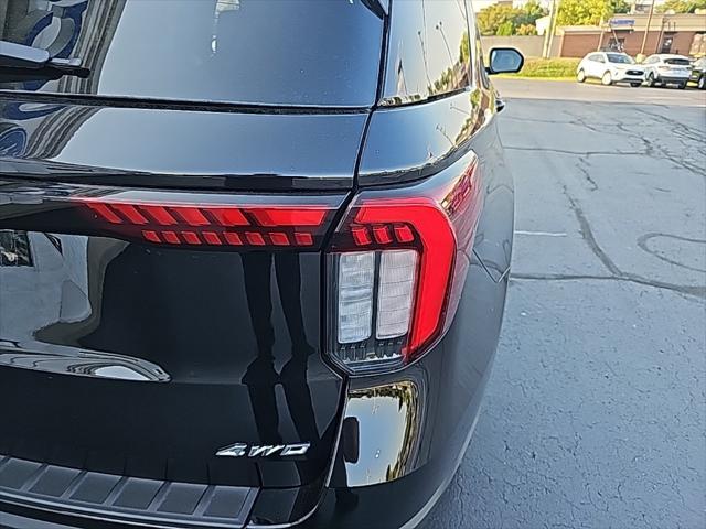 new 2025 Ford Explorer car, priced at $48,379