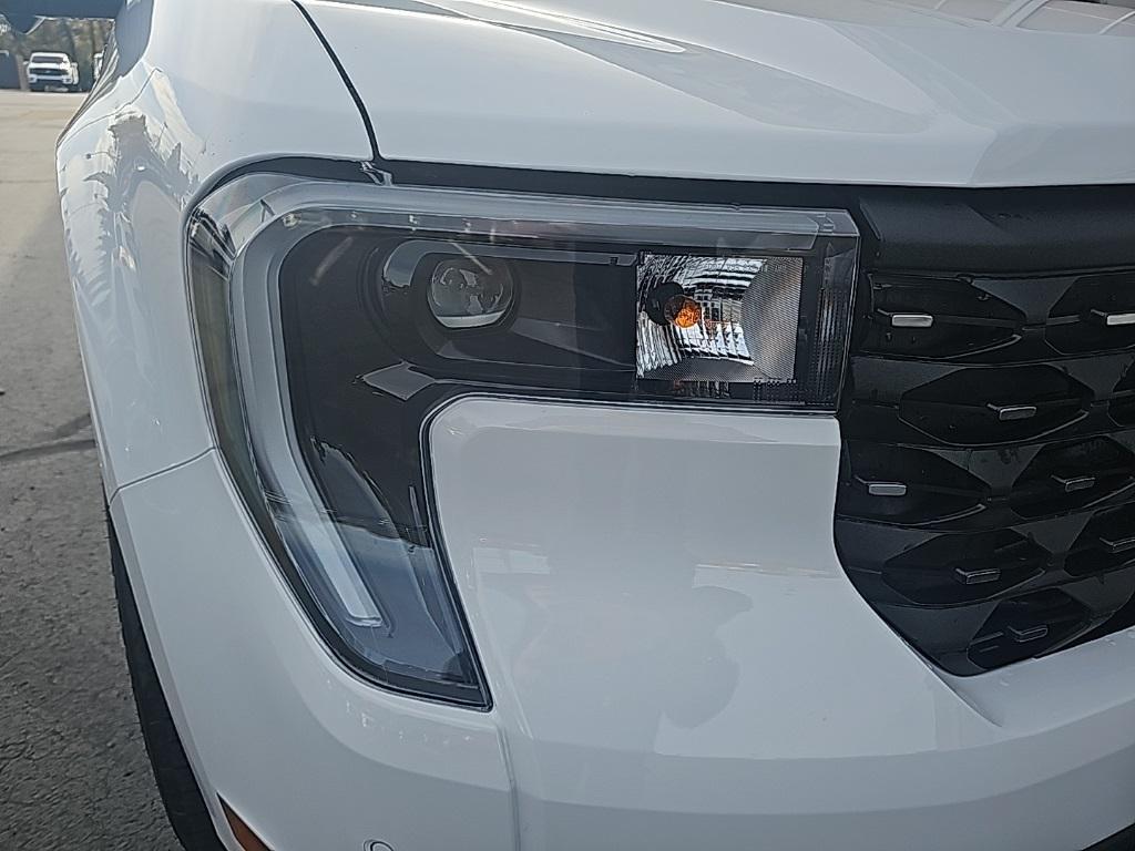 new 2025 Ford Maverick car, priced at $36,722