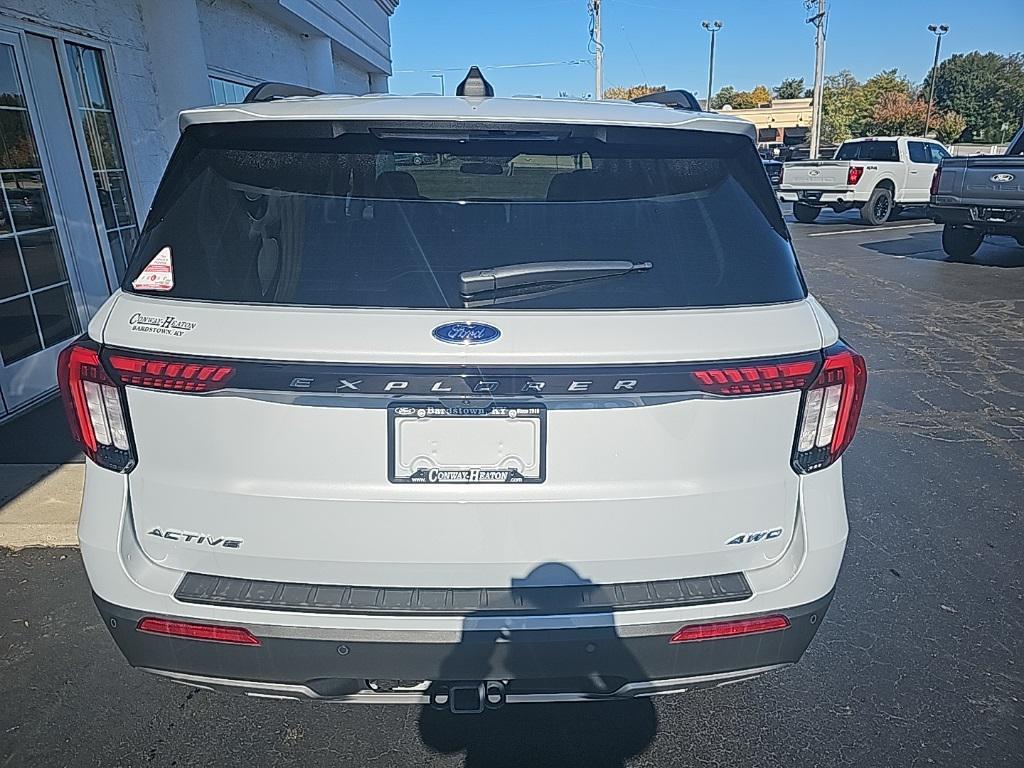 new 2025 Ford Explorer car, priced at $44,068