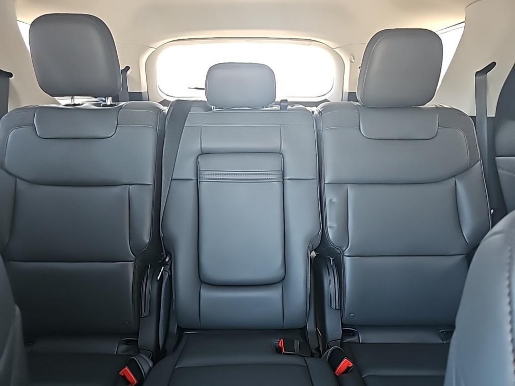 new 2025 Ford Explorer car, priced at $44,068