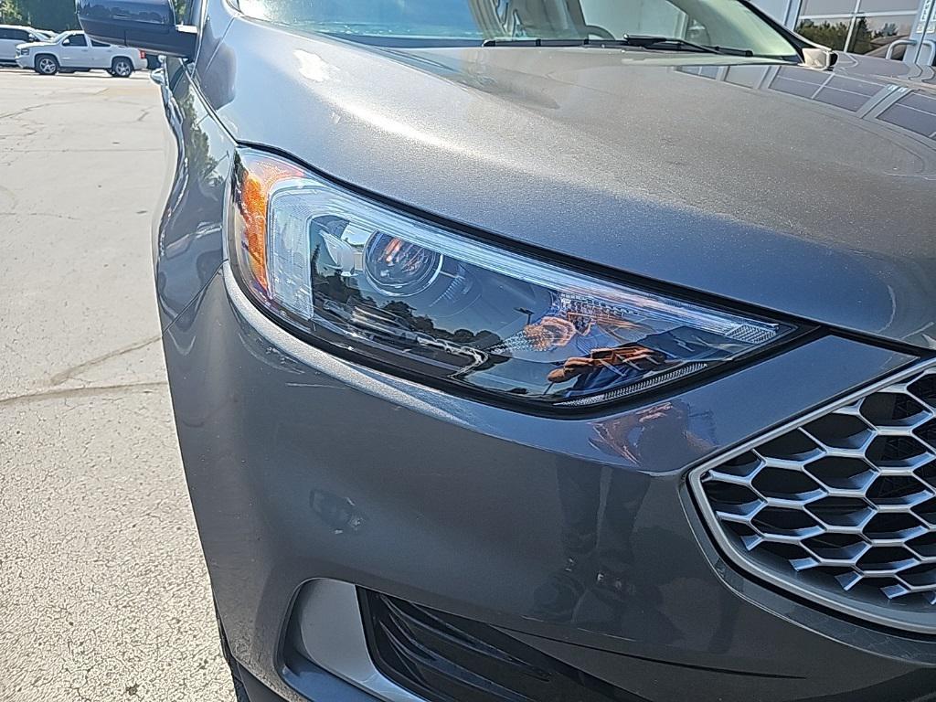 used 2024 Ford Edge car, priced at $24,403