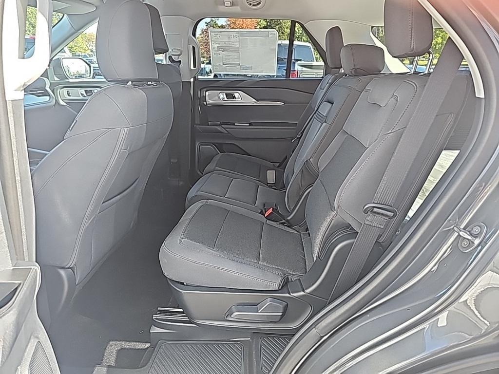 new 2026 Ford Explorer car, priced at $40,500