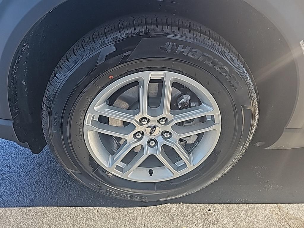 new 2026 Ford Explorer car, priced at $40,500