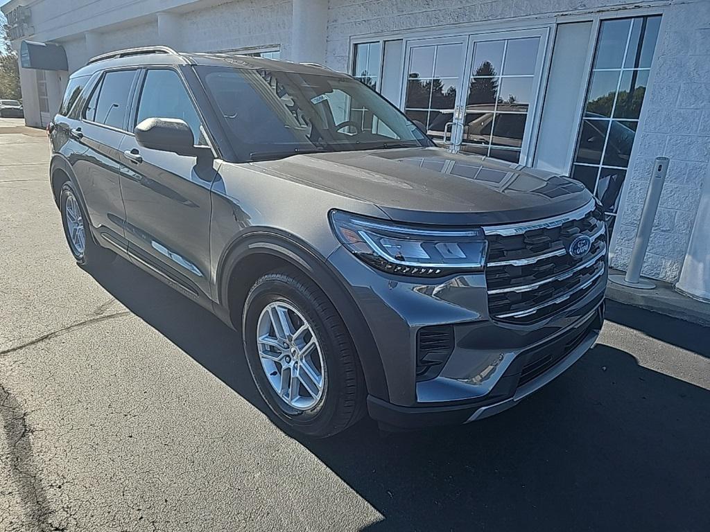 new 2026 Ford Explorer car, priced at $40,500