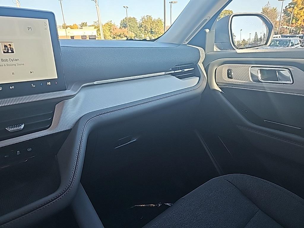 new 2026 Ford Explorer car, priced at $40,500