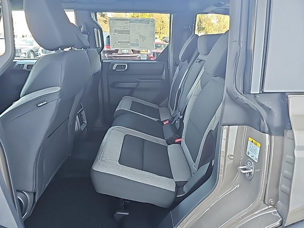 new 2025 Ford Bronco car, priced at $43,119